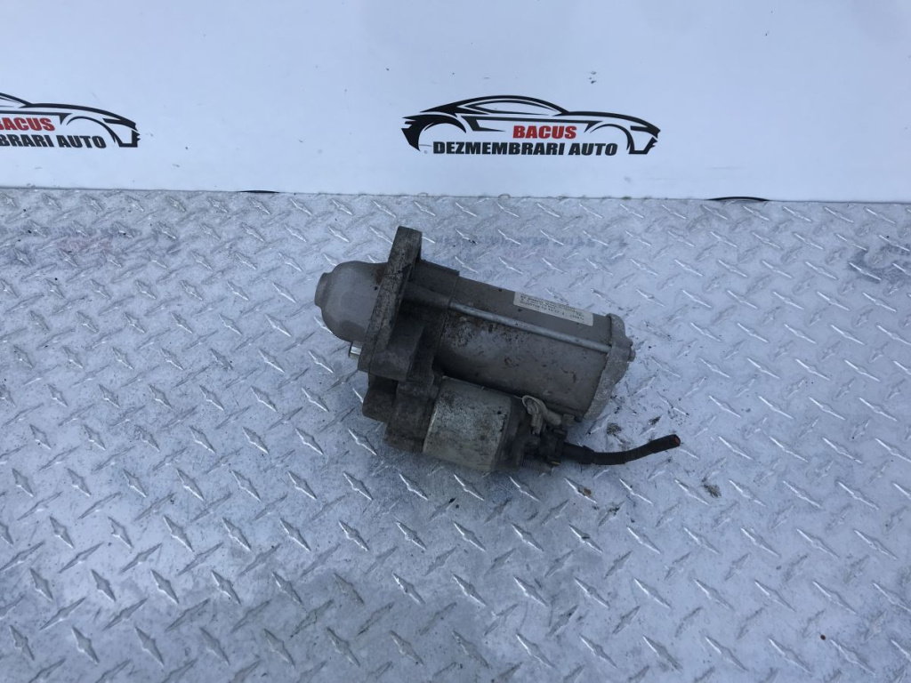 Electromotor Citroen C4 Cactus / Peugeot 208 1.2i Benzina 2019 Cod : 9830507480