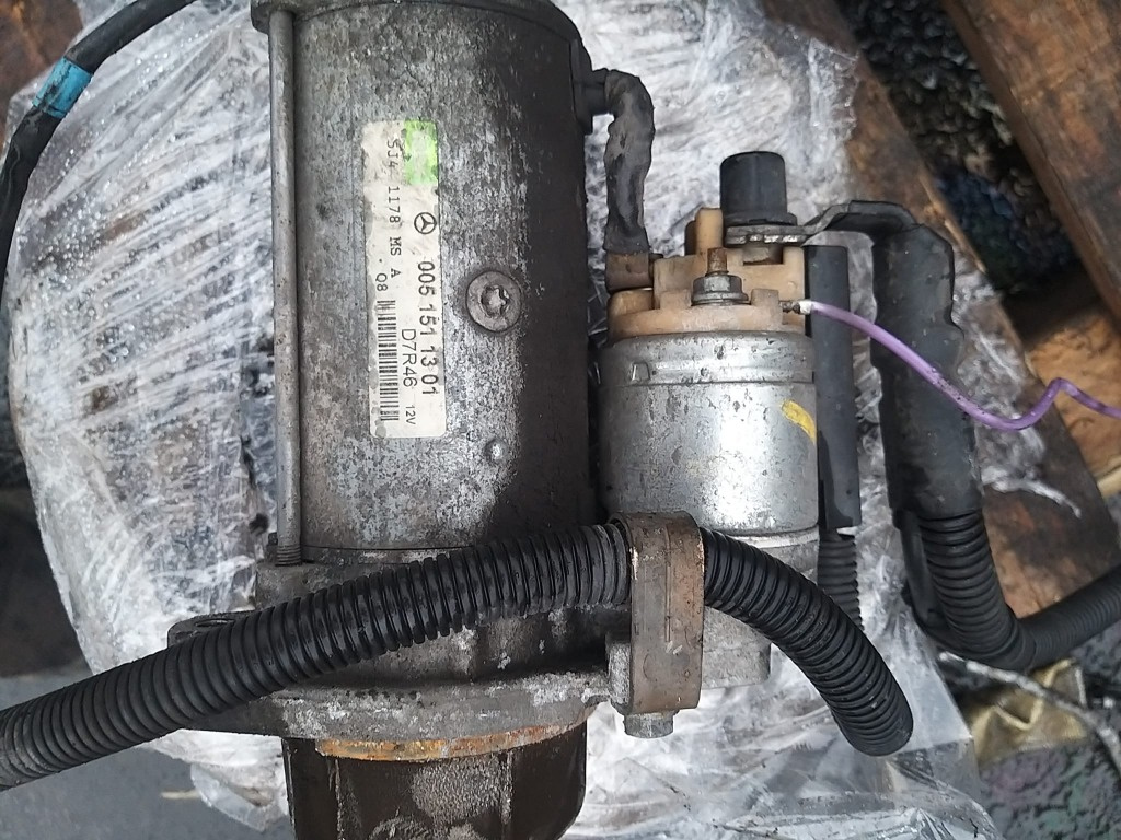 Electromotor cod: 0051511301 pentru Mercedes E Class E220 din 2005