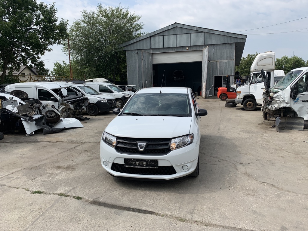 Electromotor Dacia Sandero II 2013 hatchback 1.2 16v