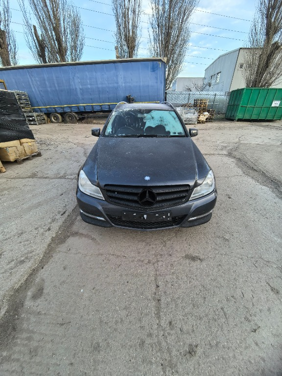 Electromotor Mercedes C-Class W204 2012 Break combi C220 cdi