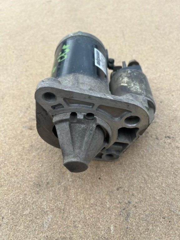 Electromotor Renault Clio 1.4 MPI 1.6 MPI Symbol Dacia Logan 2003 8200240487
