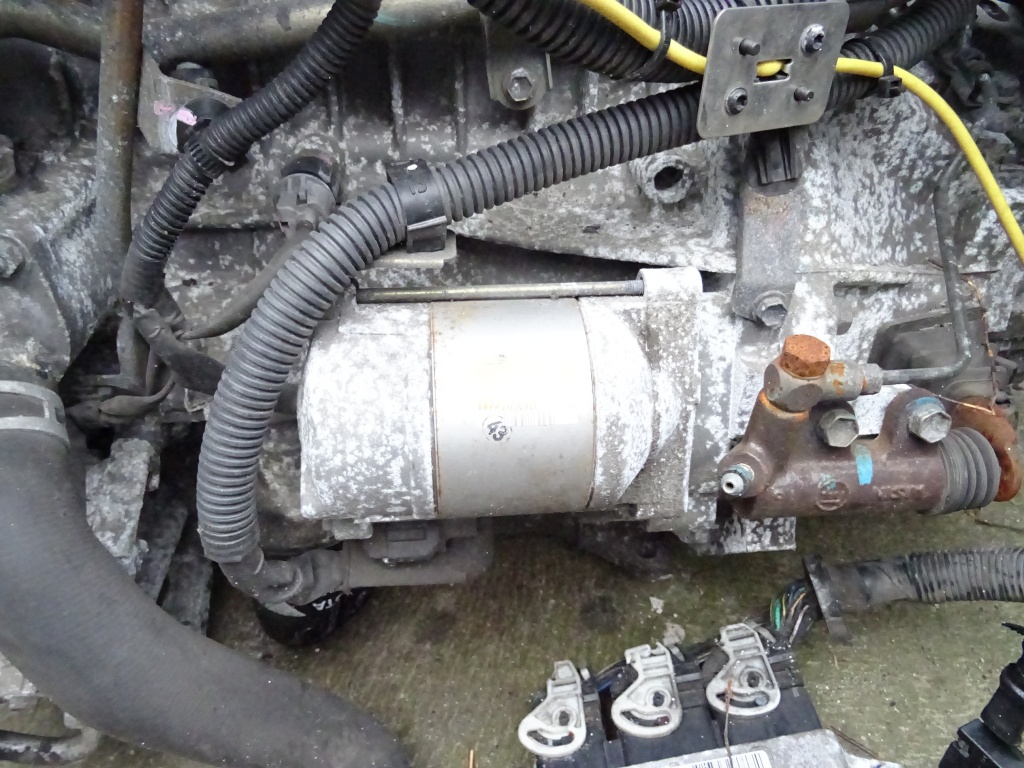 Electromotor Toyota Yaris 1.4 D4D 1ND 55kw 75 CP din 2004