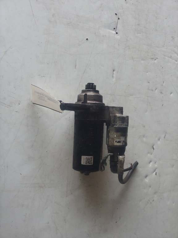 Electromotor Volkswagen Passat B6 2009 BXF 1 005 831 311