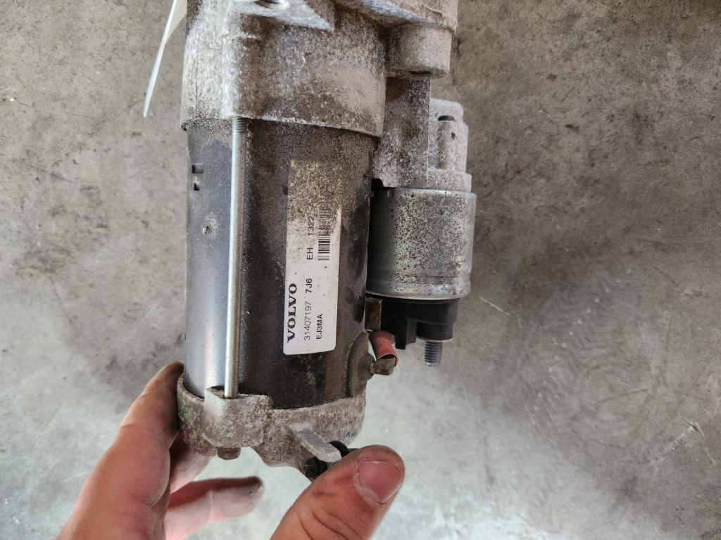 Electromotor Volvo v60 2.0 B4204T38 , an 2015 2016 2017 2018 2019 cod 31407197