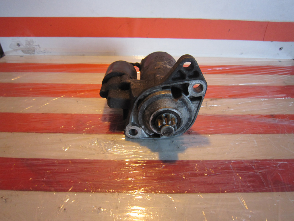 Electromotor VW Golf 4 1.4 i 55 KW 75 CP cod motor AXP an 2004 - 2012 100821879