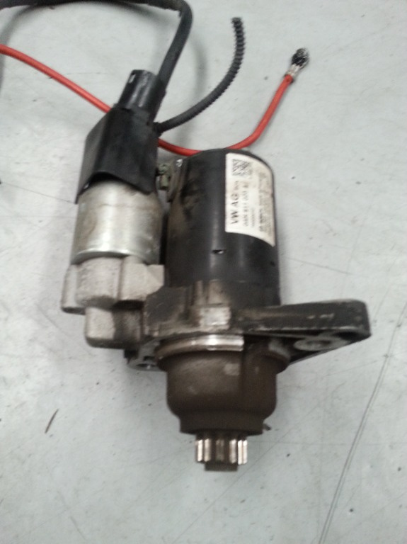 Electromotor VW Golf 5 cod 0AH 911 023 A
