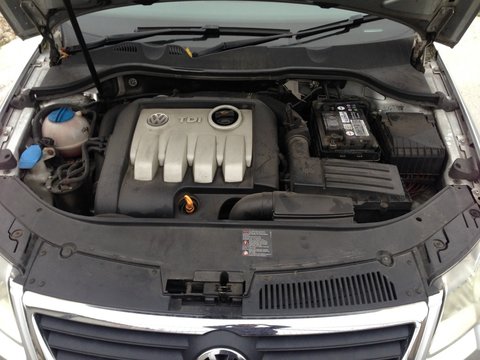 Electromotor VW Passat B6 Cod motor BXE