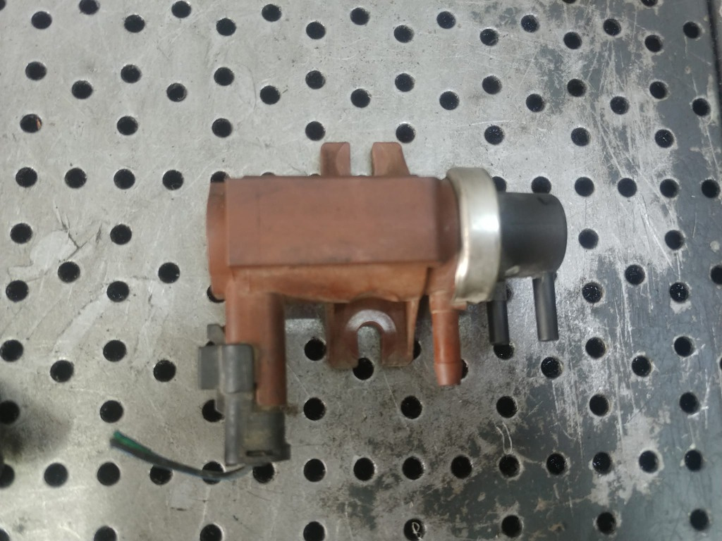 Electrovalva 1.6 hdi 1.6 tdci peugeot 207 307 407 citroen c4 ford focus 2 c max 9652570180