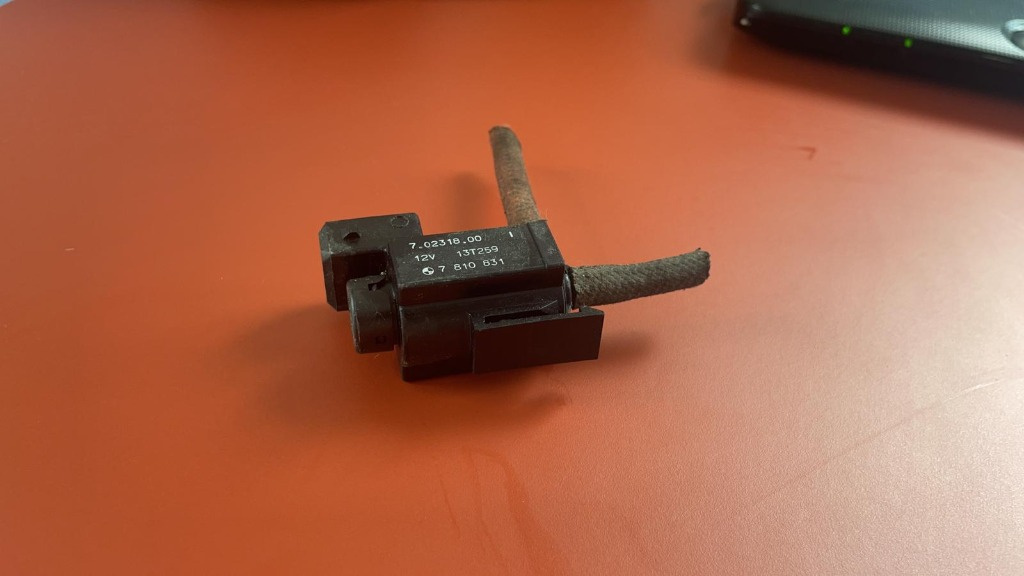 Electrovalva Bmw X5 e70 cod 7810831