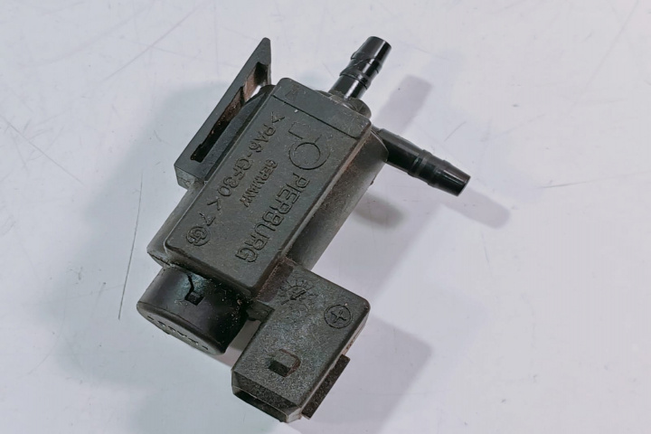 Electrovalva vacuum 7810831 BMW Seria 3 E90/E91/E9