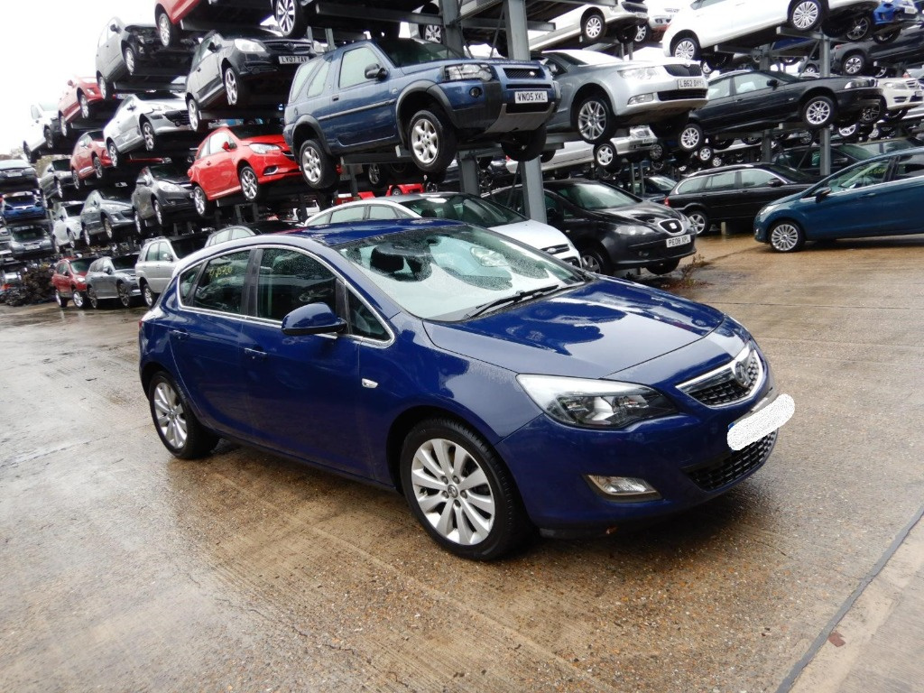 Electroventilator AC clima Opel Astra J 2012 Hatchback 1.7 CDTI DTE