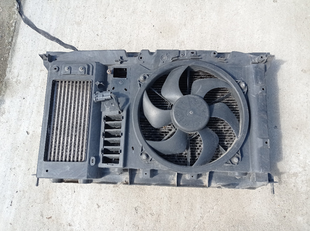Electroventilator Citroen C4 Picasso 1.6 hdi 2008