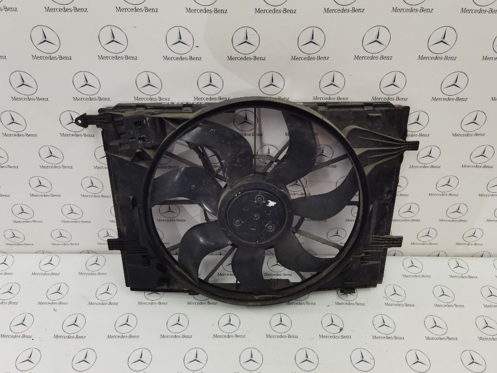 Electroventilator Mercedes C-Class W205 A0999061000