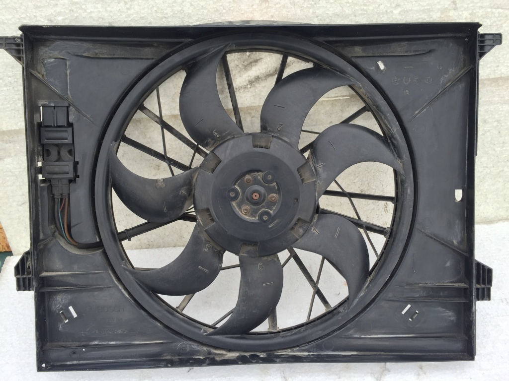 Electroventilator Mercedes e class 320 CDI 6v face