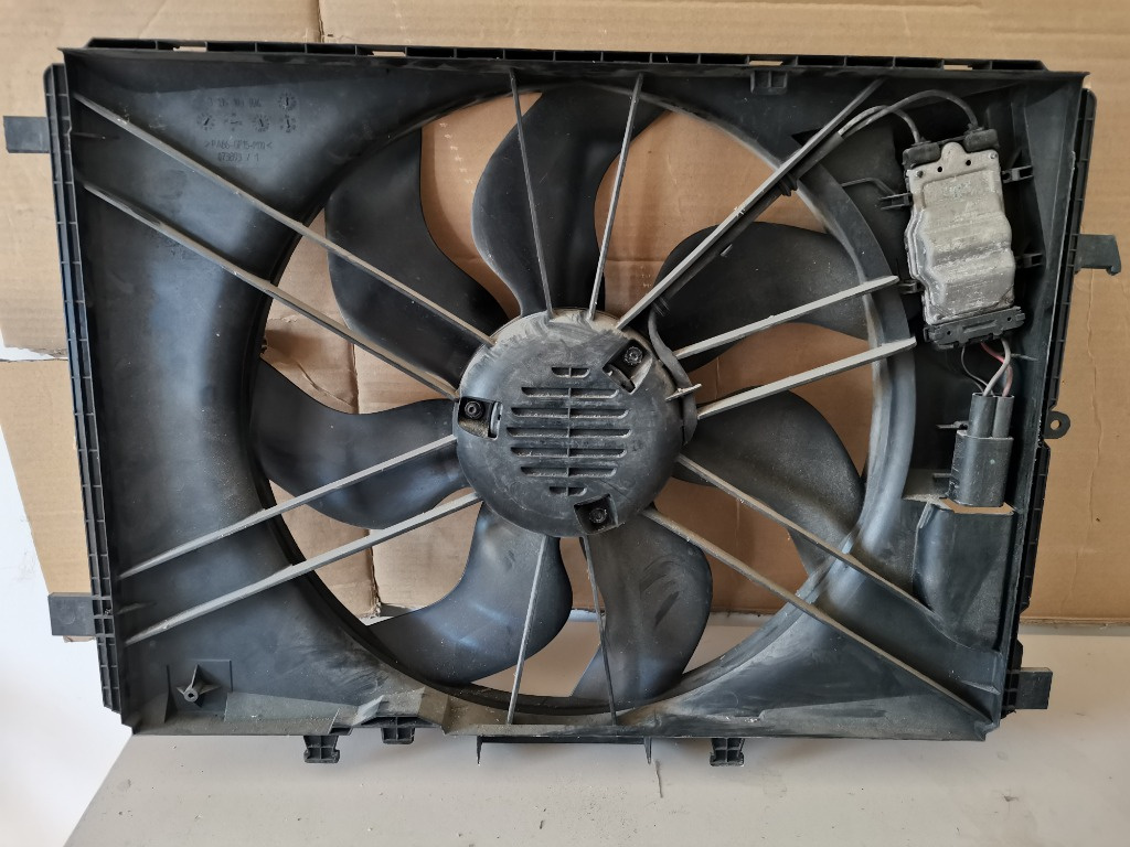 Electroventilator Mercedes W 204 A204500