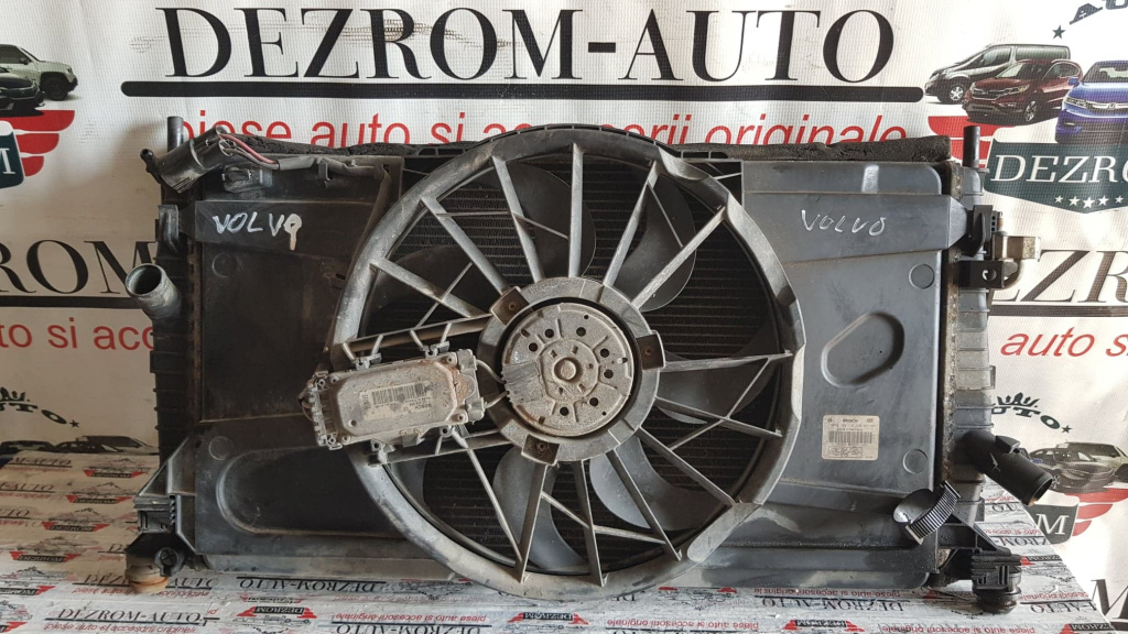 Electroventilator original VOLVO C30 1.6i 100 cai cod piesa : 3M5H-8C607-UH