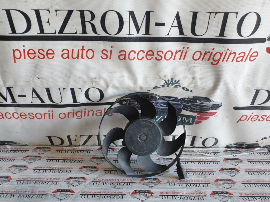 Electroventilator original VW Caddy III 2.0 TDI 110/140 cai cod piesa : 1K0959455R