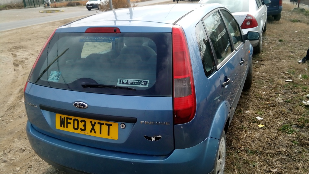 Electroventilator racire Ford Fiesta 200