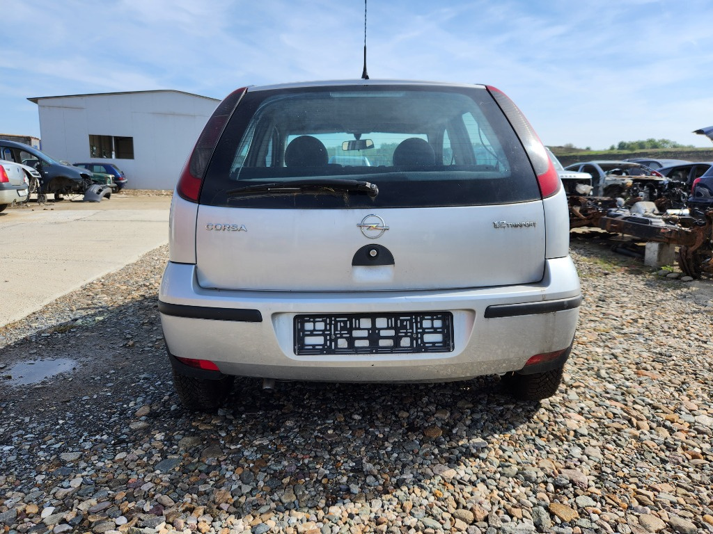 Electroventilator racire Opel Corsa C 20