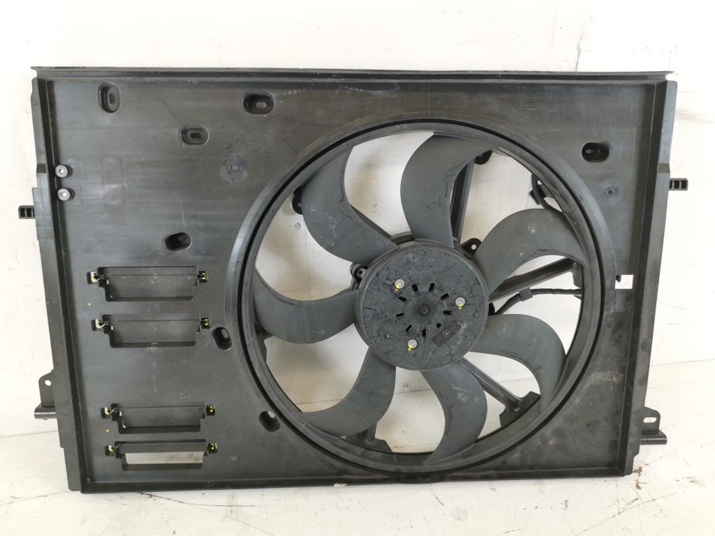 Electroventilator Radiator Renault Kadjar 1 2015 2016 2017 2018 Original In Stare Buna