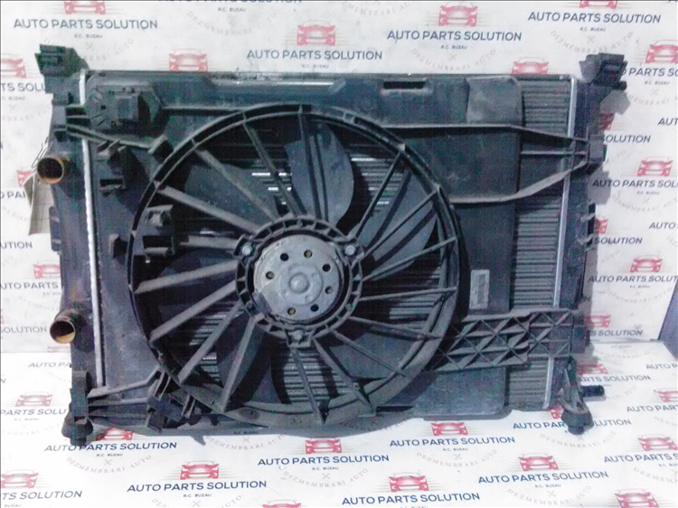 Electroventilator RENAULT GRAND SCENIC 2 FAB 2006-2010