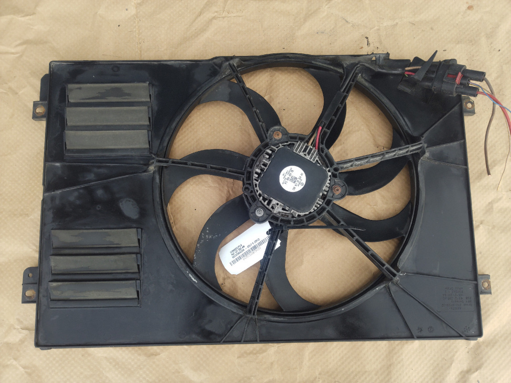 Electroventilator Volkswagen Golf 6 (5k1) 1.6 Tdi 