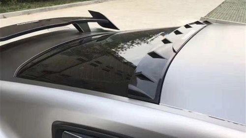 Eleron luneta Ford Mustang Fastback 2015