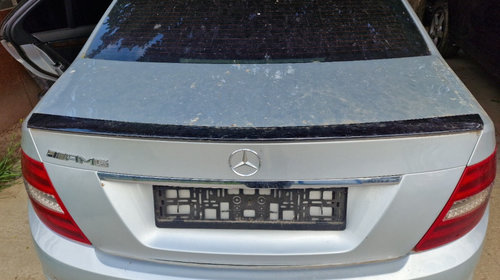 Eleron portbagaj mercedes w204