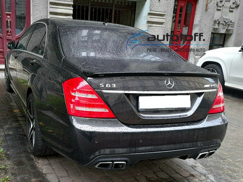 Eleron portbagaj Mercedes W221 S-Class (05-09) Negru lucios