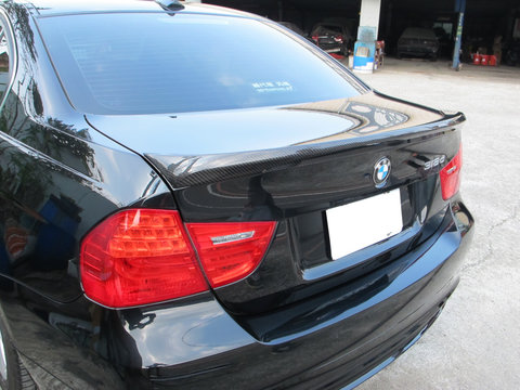 Eleron portbagaj pentru BMW E90 2005-2011 model M tech Carbon CALITATE PREMIUM