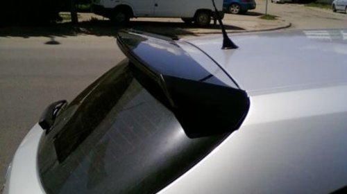 Eleron spoiler haion Opel Astra H gtc ir