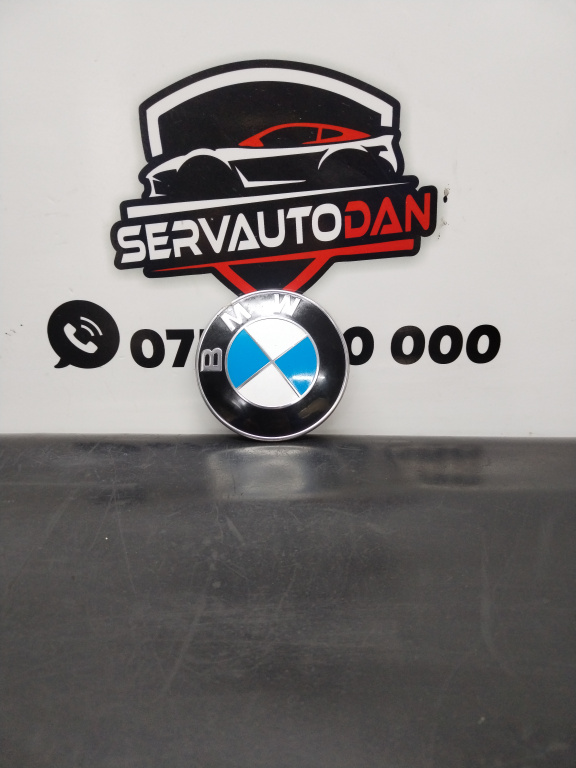 Emblema BMW Seria 5 (2010-2017) [F11] 2.0 Motorina 2012, 813237505 / 8132375