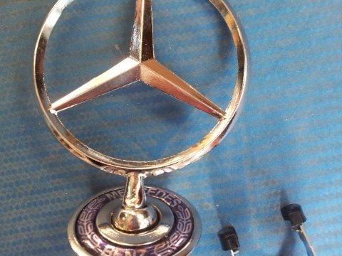 Emblema capota mercedes-benz metalica