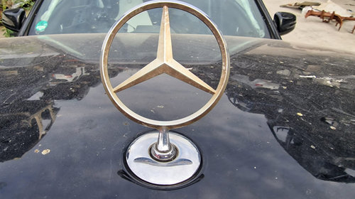 Emblema Capota Mercedes W212
