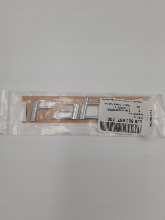 Emblema fabia Volkswagen produs nou original cod piesa 5J6853687739