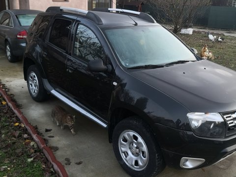 Emblema fata Dacia Duster 2012 Suv 1,5 dci