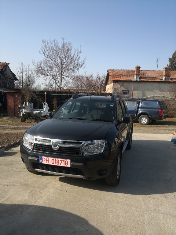 Emblema fata Dacia Duster 2013 Hatchback 1.5 dci