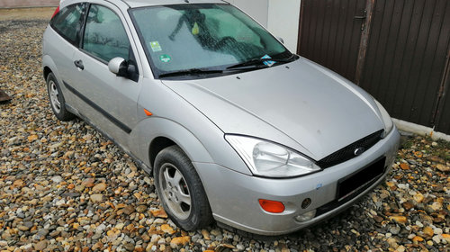 Emblema fata Ford Focus 2001 Hatchback 1