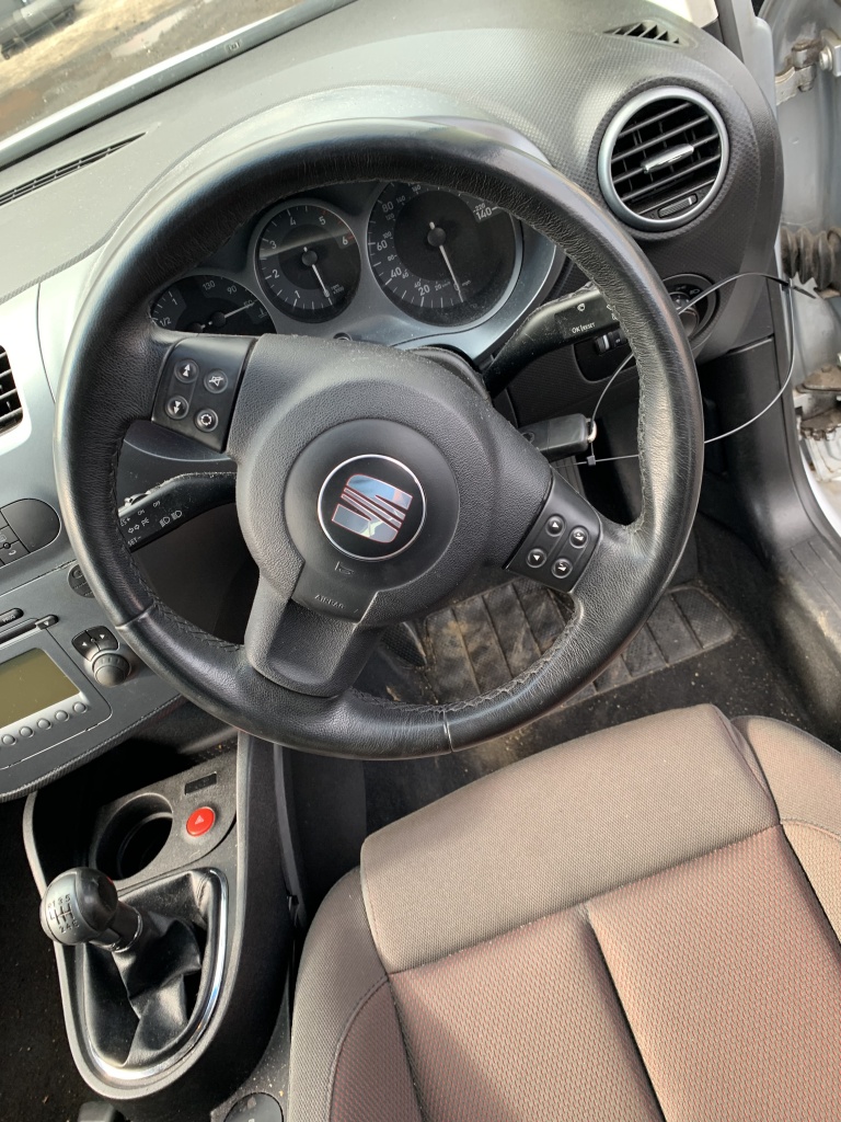 Emblema fata Seat Leon II 2006 Hatchback