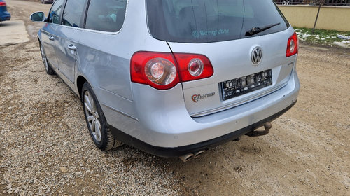 Emblema fata Volkswagen Passat B6 2007 C