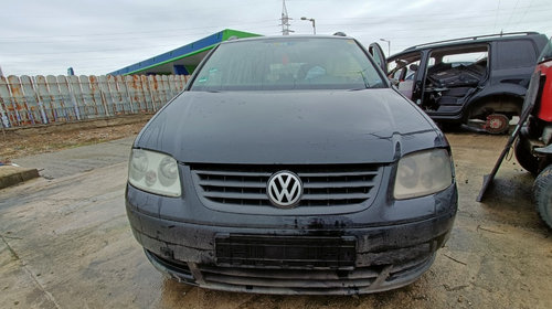 Emblema fata Volkswagen Touran 2005 Hatc