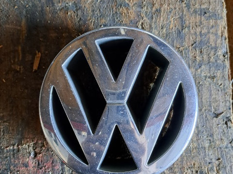 Emblema fata Volkswagen