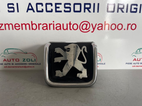 Emblema grila centrala pentru Peugeot Partner 2003 ,cod 9636000980