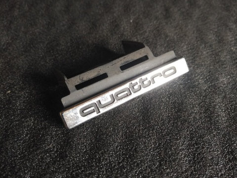 Emblema grila fata "Quattro" pentru Audi A7 2011-2014 4G8853736 4G8853736B