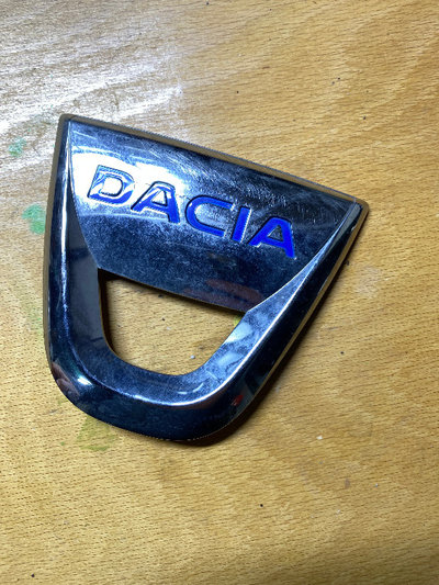 Emblema haion Dacia Duster