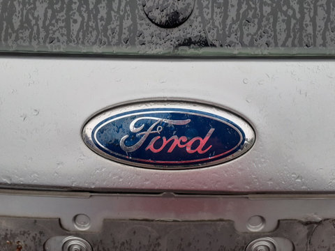 Emblema haion Ford Mondeo mk4 break