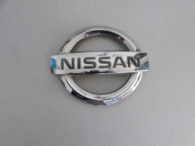 Emblema haion spate (cu defect) Nissan Qashqai J10