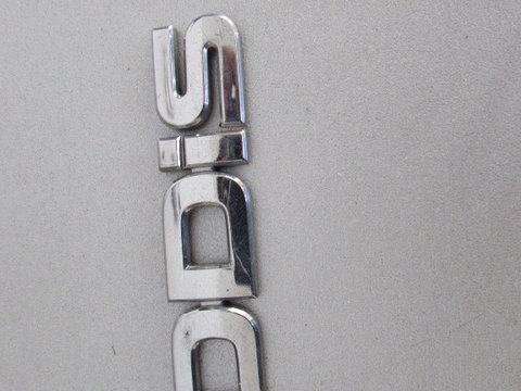 Emblema litere aripa fata Suzuki Grand Vitara 2006 2007 2008 2009