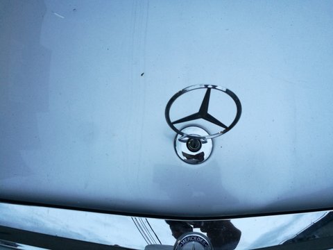 Emblema Mercedes W211 facelift e class