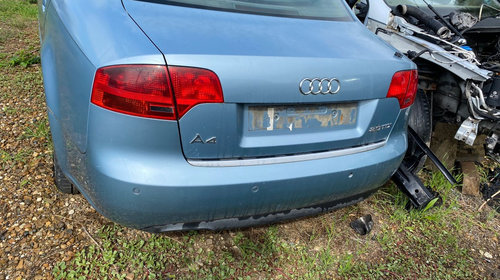 Emblema spate Audi A4 B7 2006 BERLINA 2.